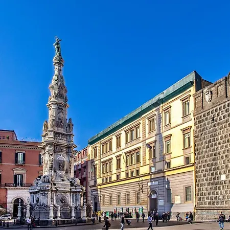 بيت ضيافة Artemisia Domus - Centro Storico نابولي