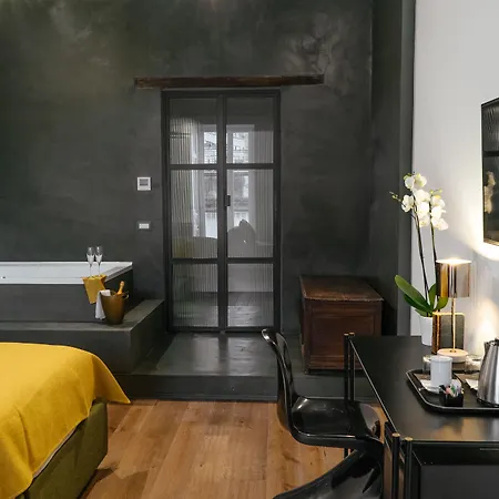 بيت ضيافة Artemisia Domus - Centro Storico 4*