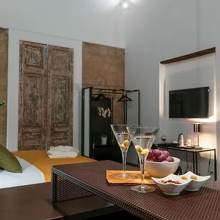 بيت ضيافة Artemisia Domus - Centro Storico نابولي