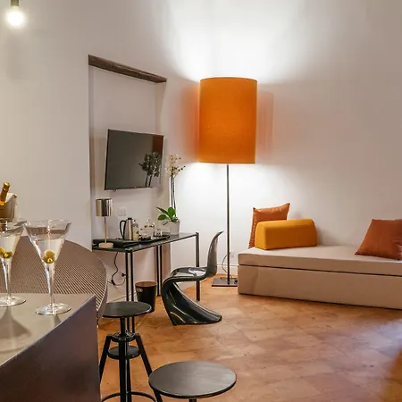 Artemisia Domus - Centro Storico نابولي