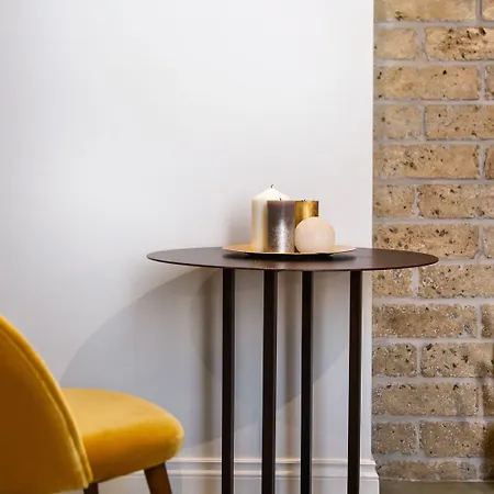 Artemisia Domus - Centro Storico بيت ضيافة 4*