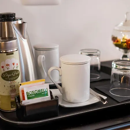 Artemisia Domus - Centro Storico 4* نابولي