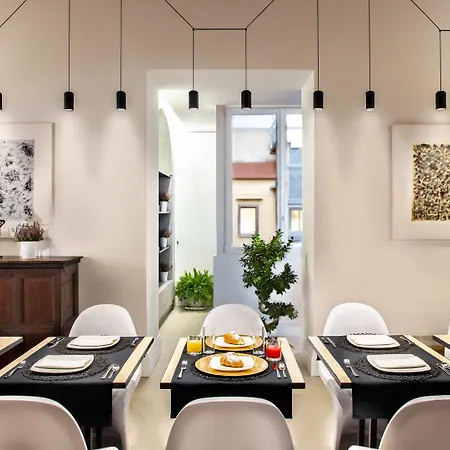 Artemisia Domus - Centro Storico Pensión