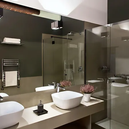 بيت ضيافة Artemisia Domus - Centro Storico 4*